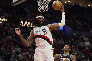 准不准？张博源在路易斯维尔训练 一镜到底三分68中51命中率达75%